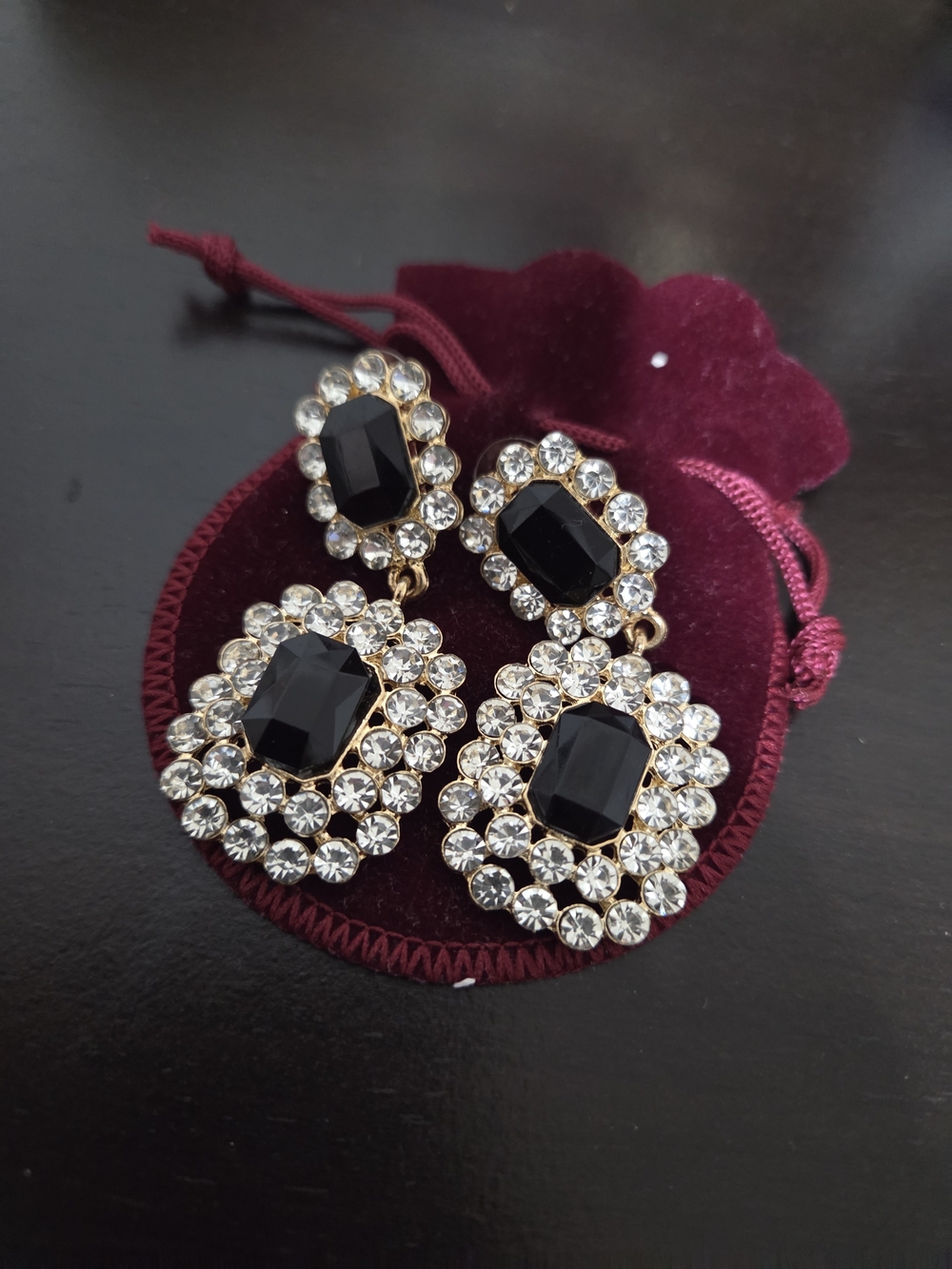Elegant Black Crystal Drop Earrings with Gold Accents